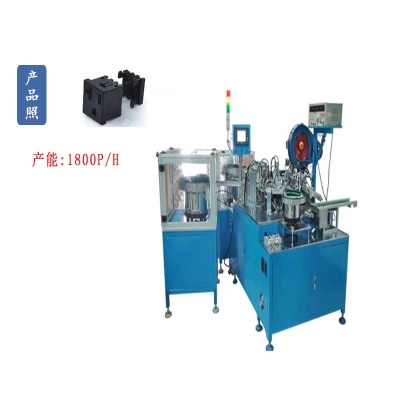 美規卡線式插座自（zì）動組裝機